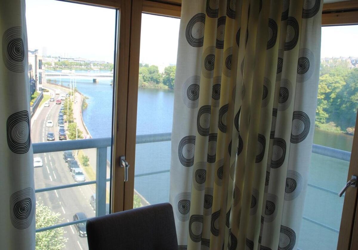 Executive 3 Bed Apartment アバディーン エクステリア 写真